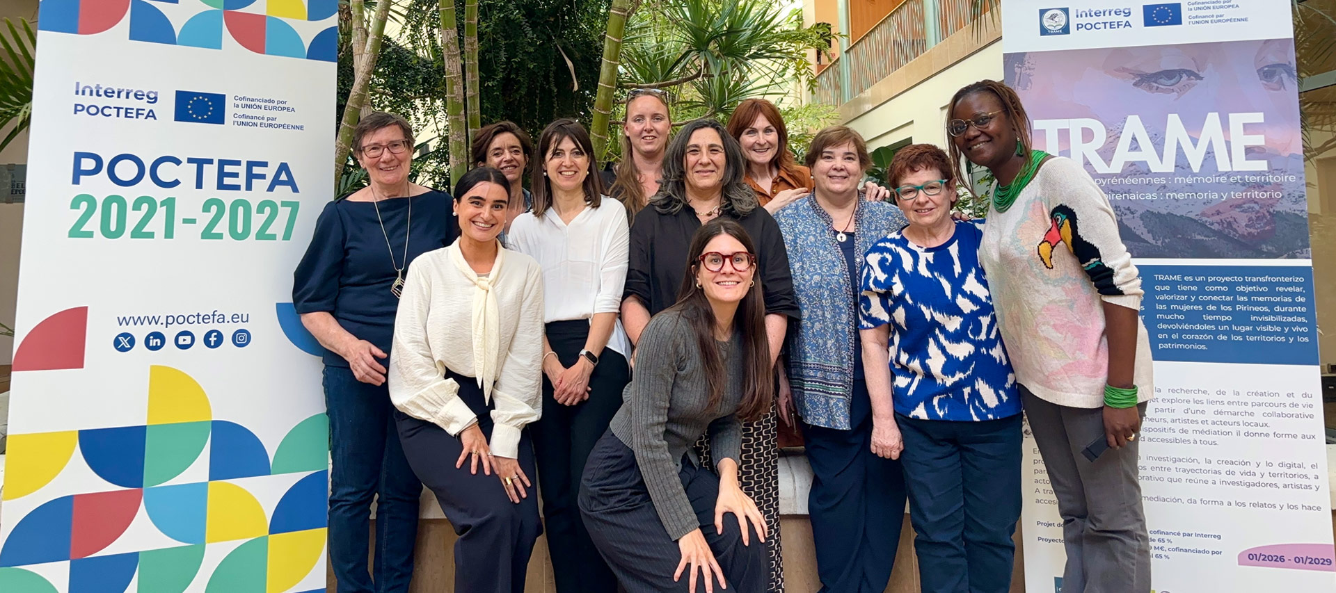 Les porteuses du projet, les partenaires et les représentantes du programme POCTEFA. Photo de groupe
